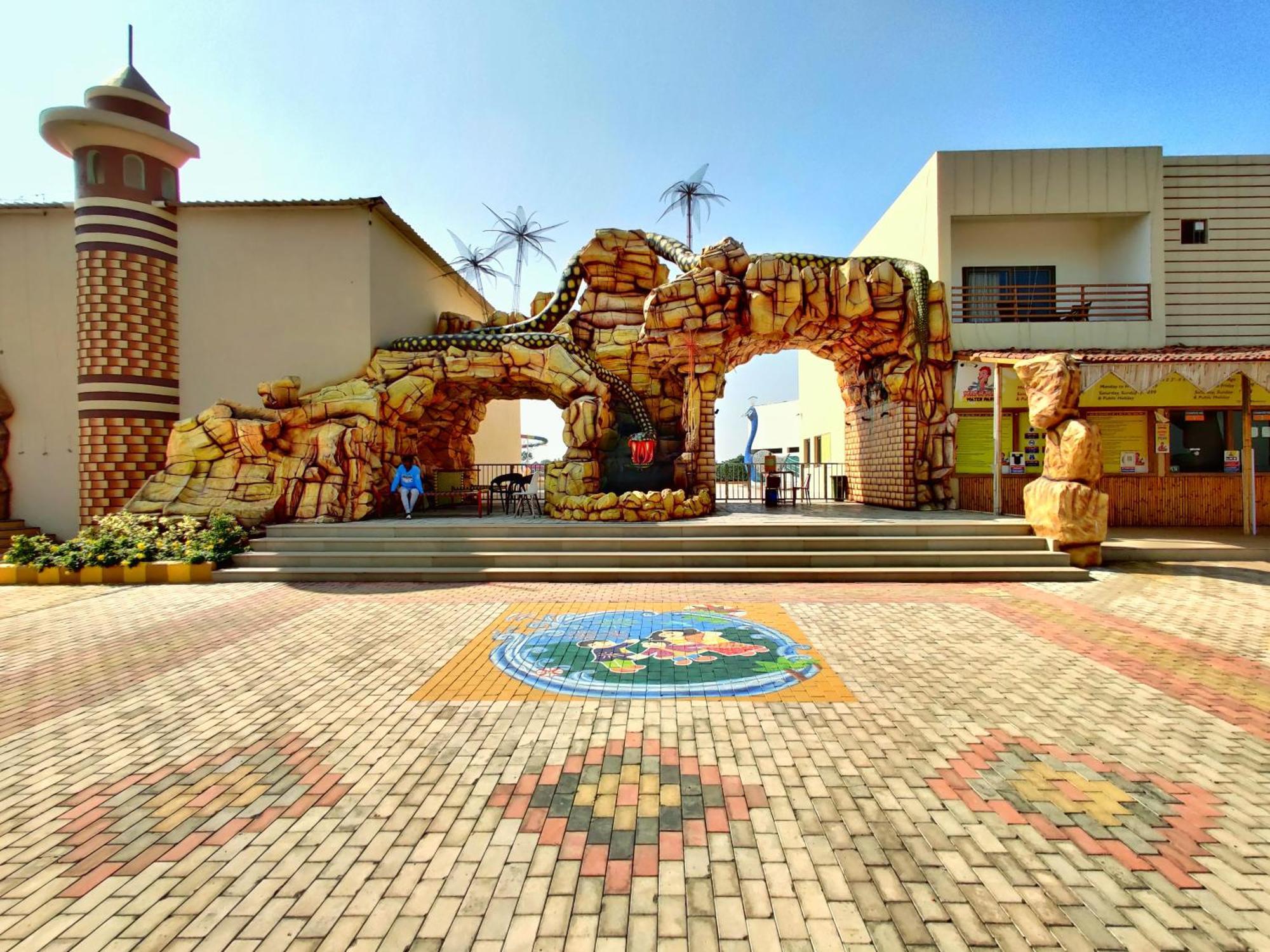 Mendarda Wet N Wild Water Park & Resort מראה חיצוני תמונה